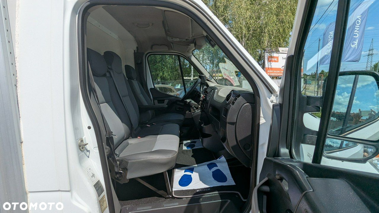 Renault Master - 15