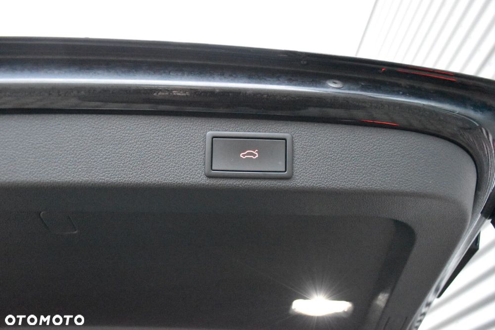 Skoda Superb 2.0 TSI Style DSG - 40