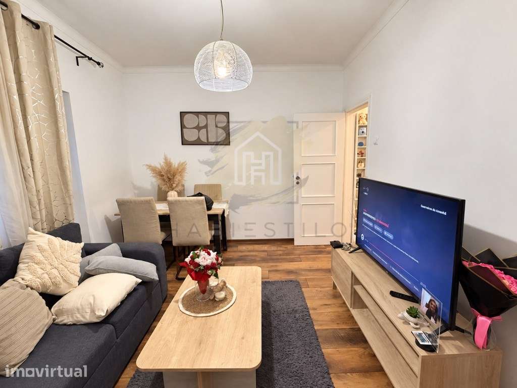 Apartamento T1 para Arrendamento - Rua Mouzinho de Albuquerque - Grande imagem: 2/14