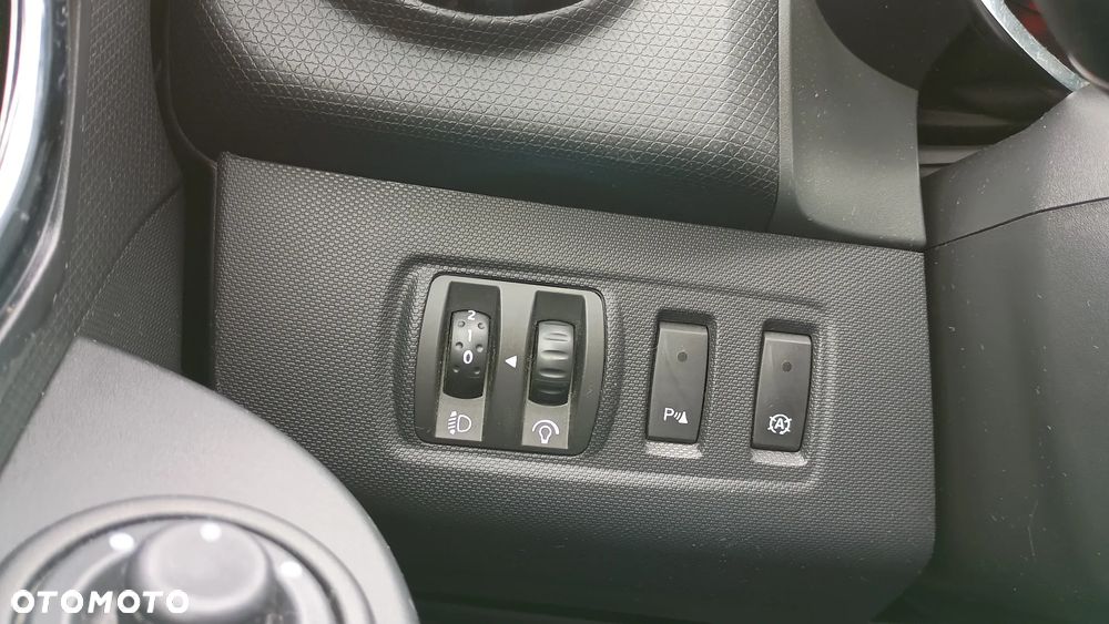 Renault Clio - 15