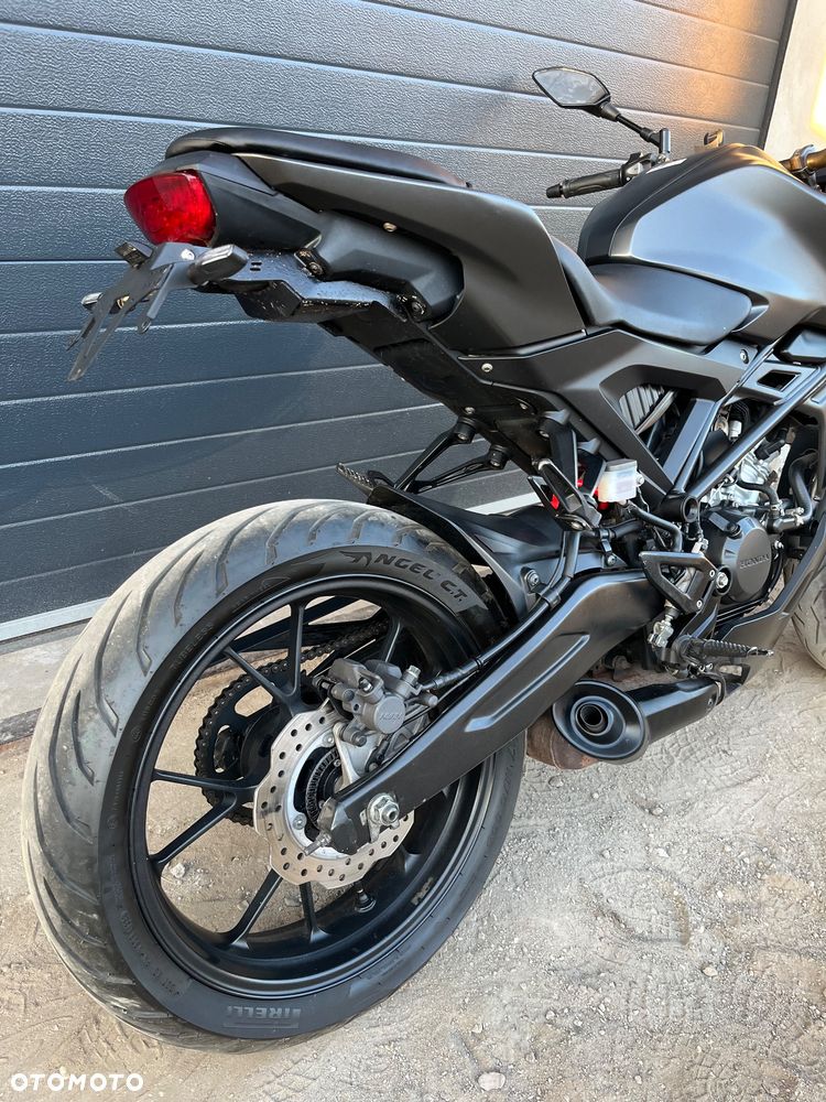 Honda CB - 2
