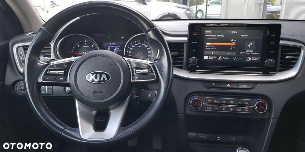 Kia Ceed 1.6 CRDi mHEV M - 20