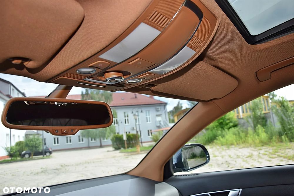 Audi A6 Avant 3.0 TFSI quattro tiptronic - 32