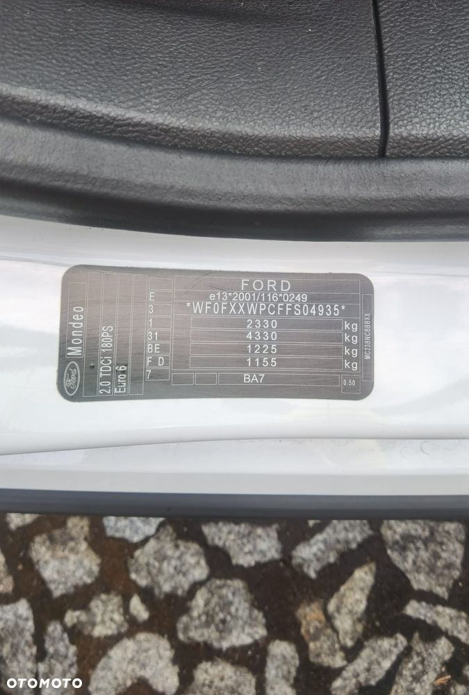 Ford Mondeo 2.0 TDCi Titanium PowerShift - 11