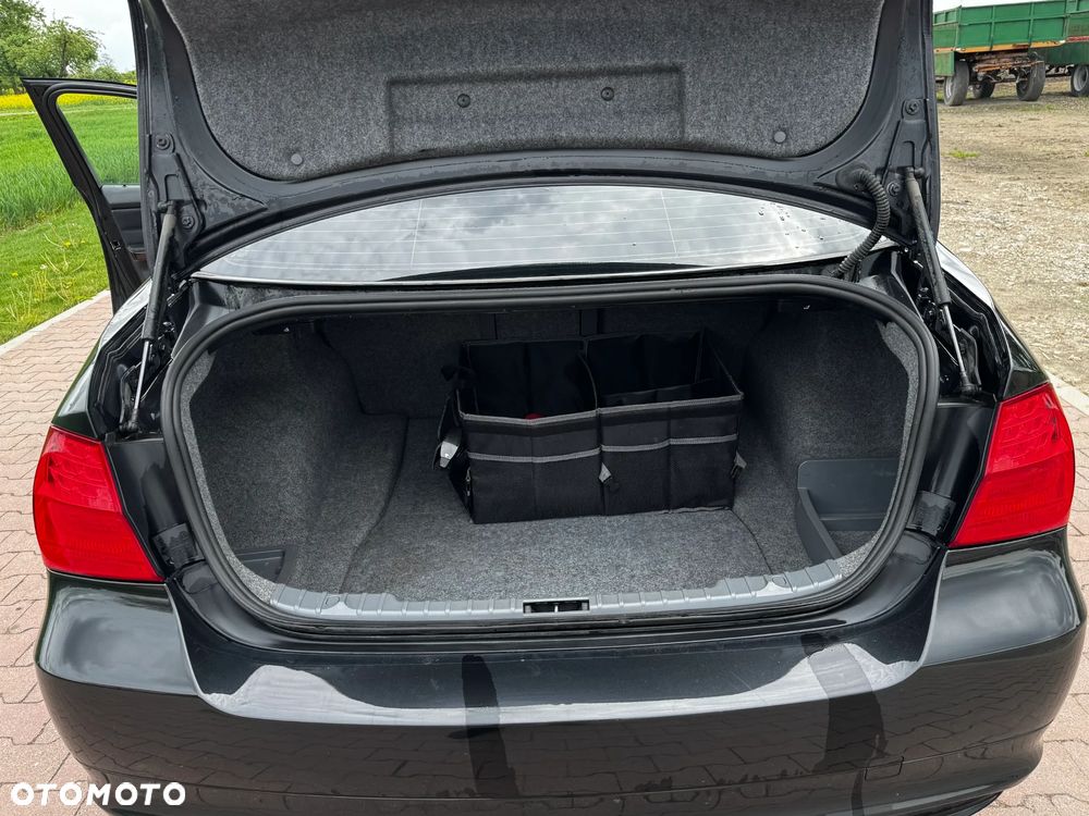 BMW Seria 3 335d - 17