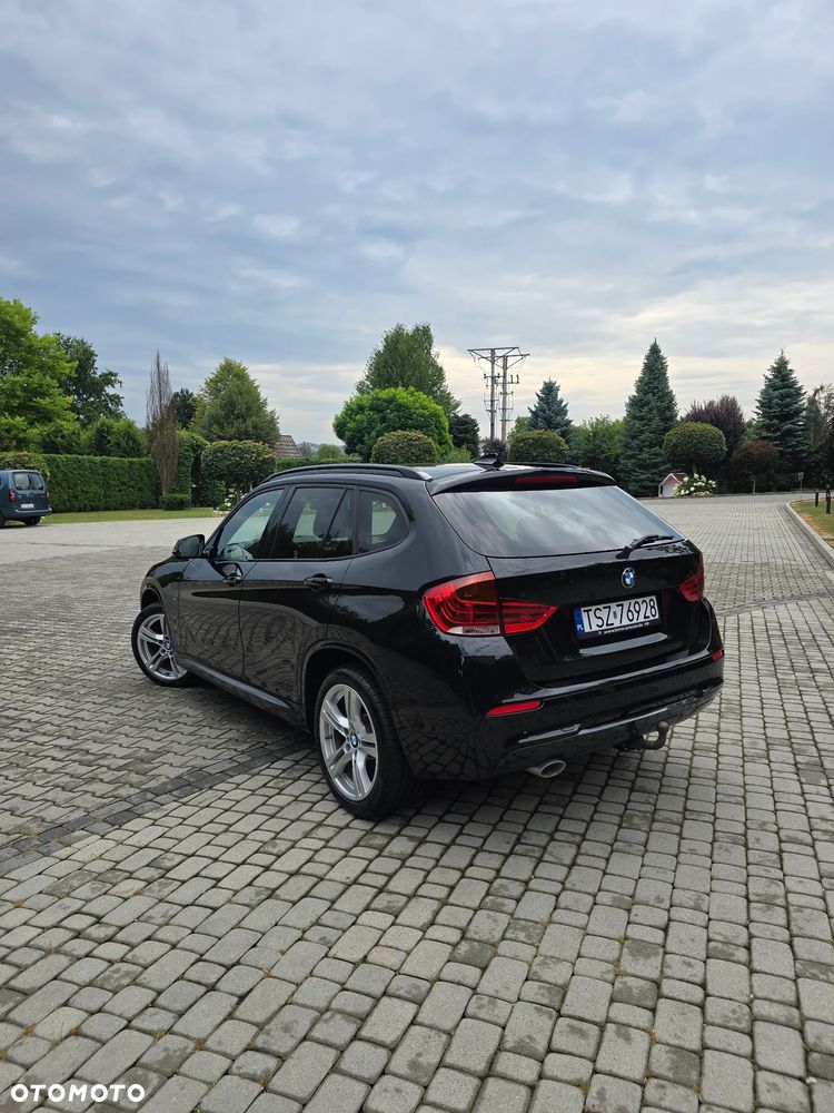 BMW X1 xDrive18d xLine - 4