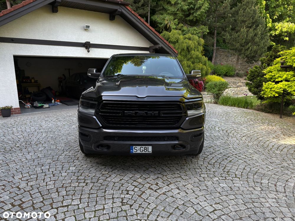 RAM 1500 Crew Cab Shortbed Laramie - 4