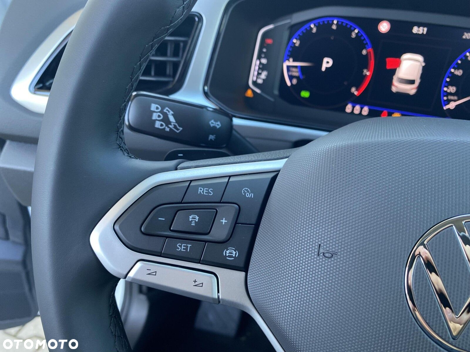 Volkswagen T-Roc - 31