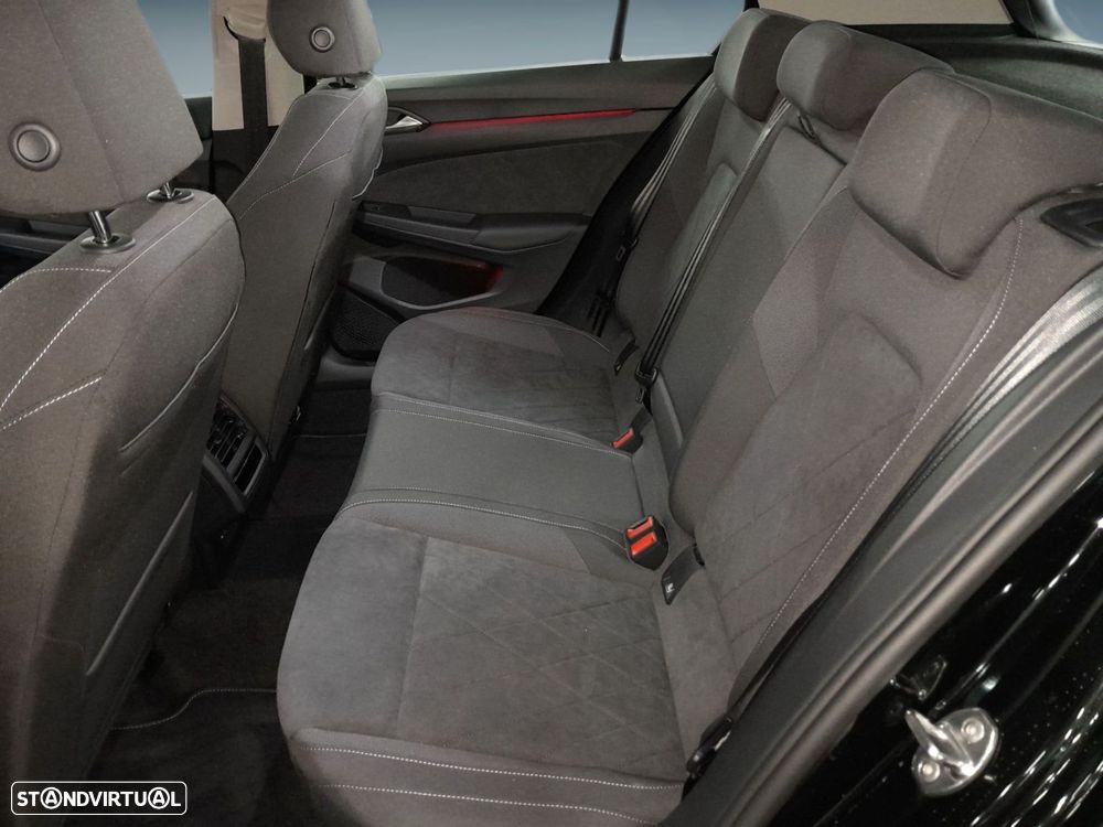 VW Golf 1.4 TSI e-Hybrid DSG - 14