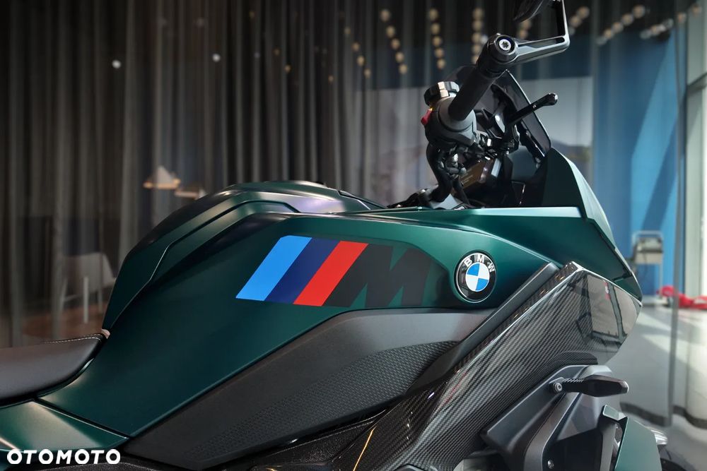 BMW XR - 7