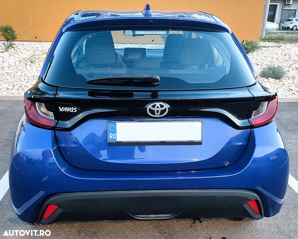 Toyota Yaris - 11