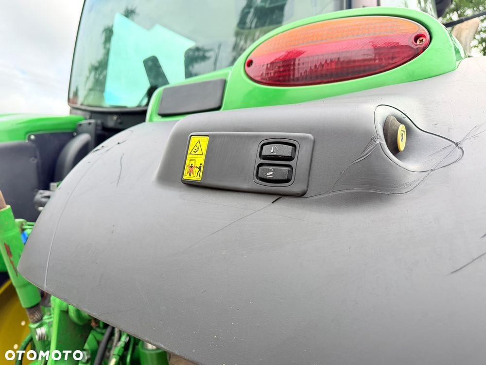 John Deere 6140R - 9