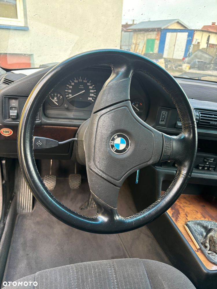 BMW Seria 5 525tds - 6