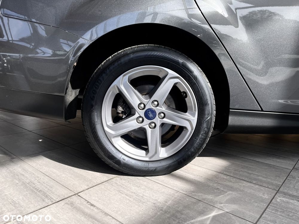 Ford Focus - 26