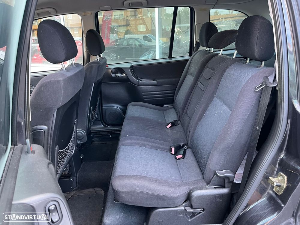 Opel Zafira - 10