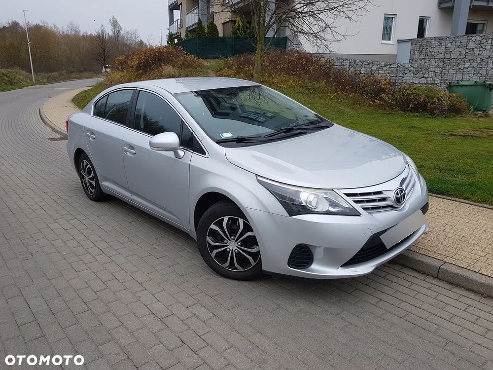 Toyota Avensis 1.6 Active - 1