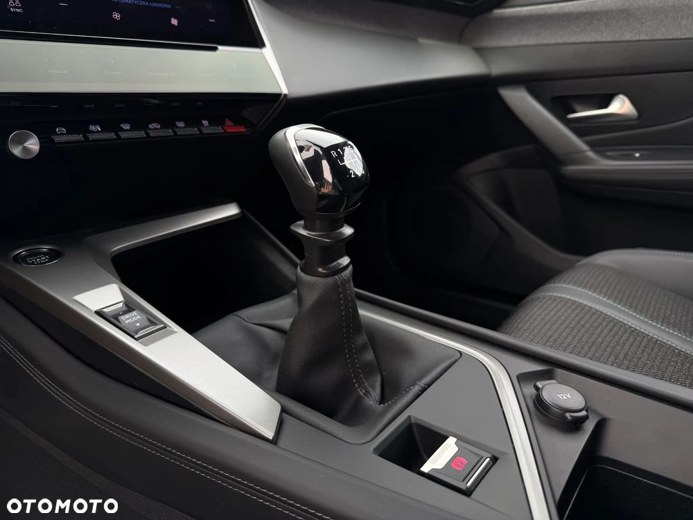 Peugeot 308 PureTech 130 Allure Pack - 23