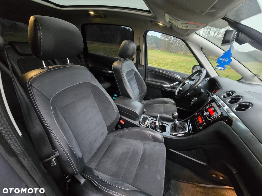 Ford S-Max 2.0 TDCi Titanium - 27