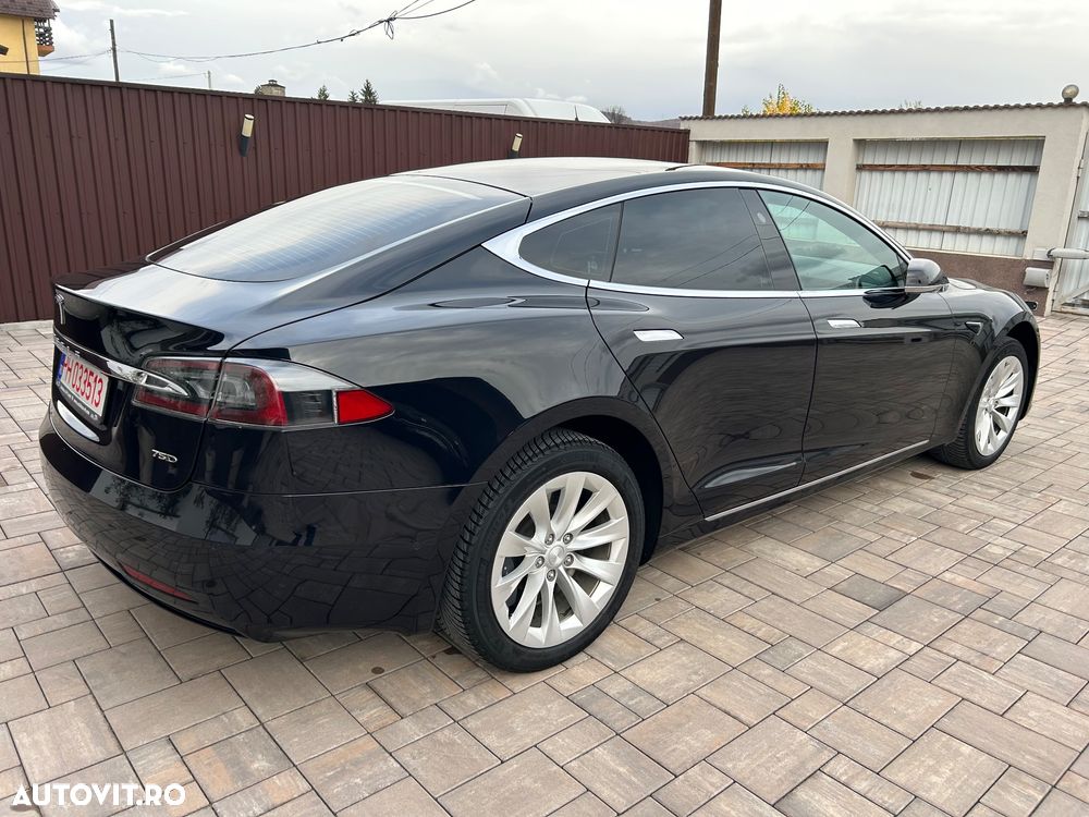 Tesla Model S 85D Allradantrieb Performance - 27