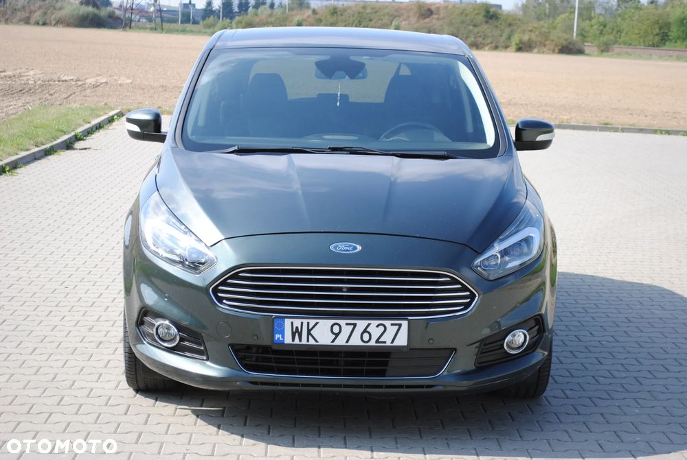 Ford S-Max 2.0 TDCi Titanium - 34