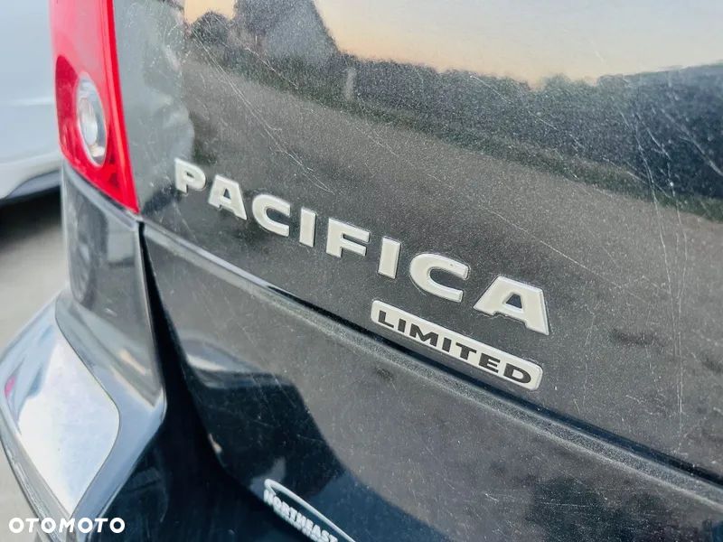 Chrysler Pacifica - 7