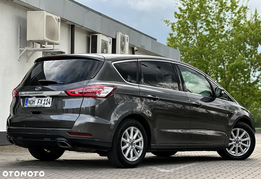 Ford S-Max 2.0 TDCi Bi-Turbo Titanium PowerShift - 18