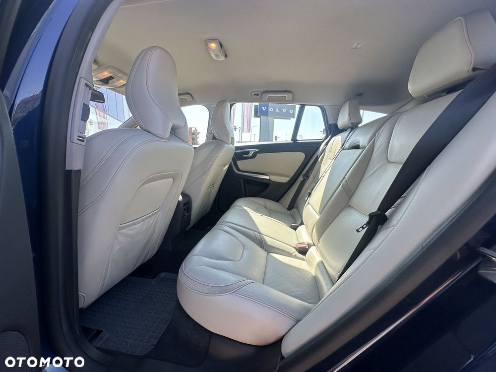 Volvo V60 - 26