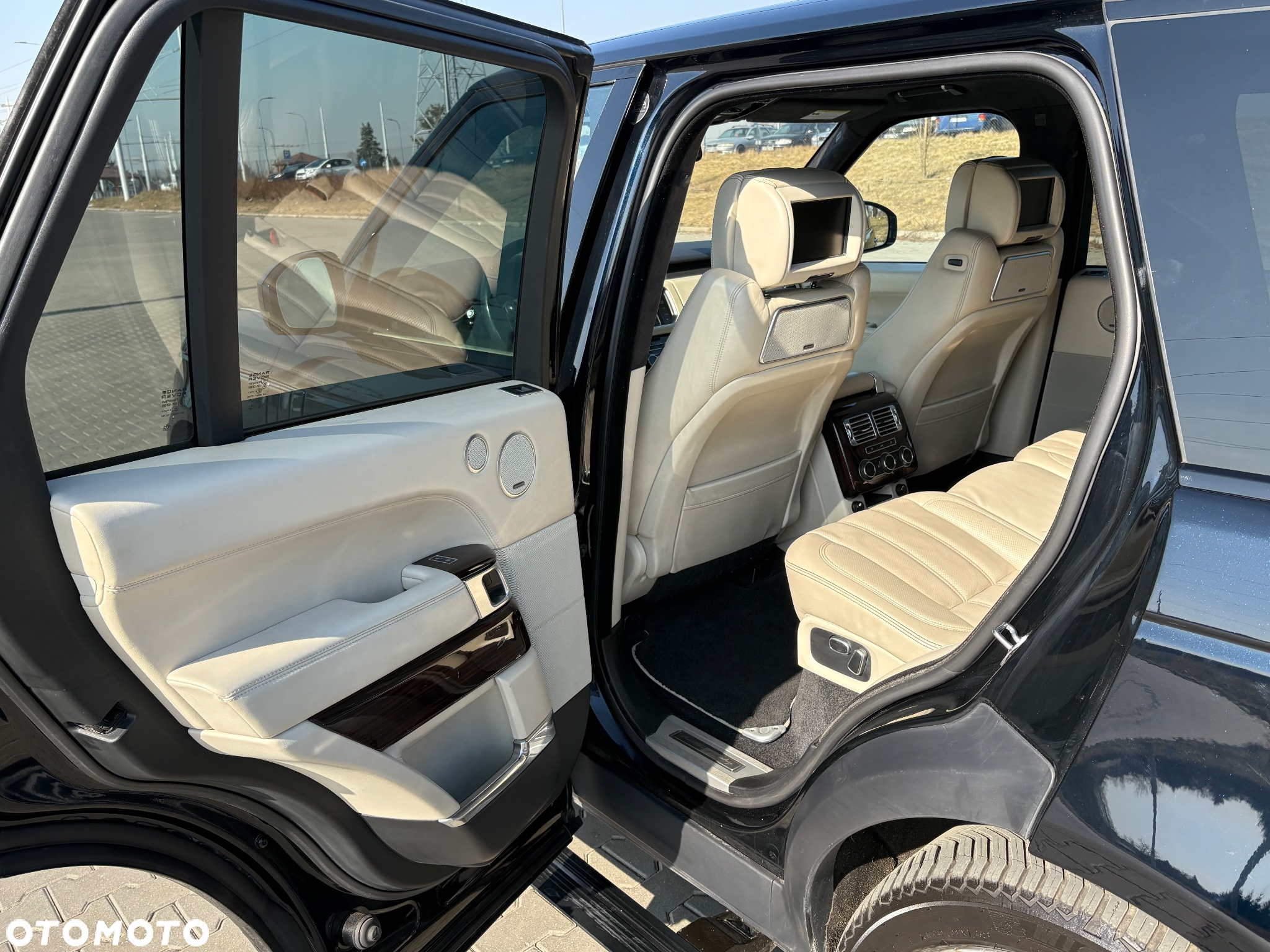 Land Rover Range Rover V8 Supercharged SVAutobiography - 18