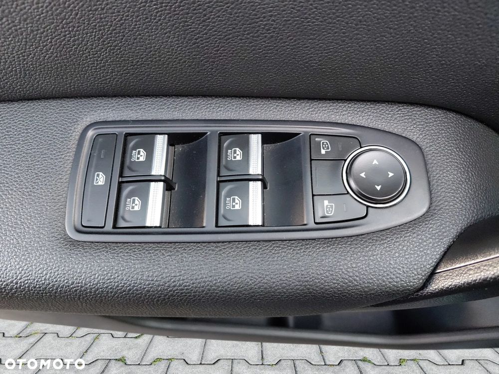 Renault Captur 1.0 TCe Intens - 22