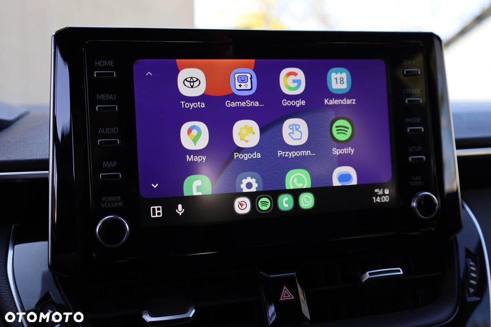 Toyota Corolla 1.8 Hybrid Comfort - 23