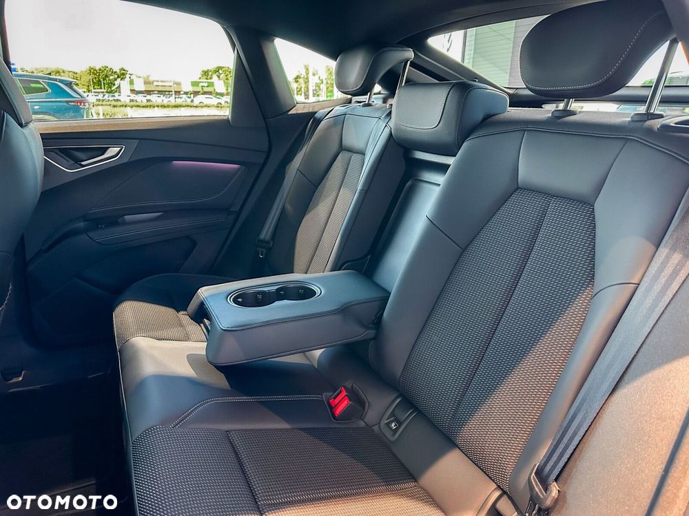 Audi Q4 Sportback e-tron - 41