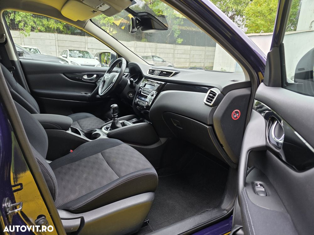 Nissan Qashqai 1.2 DIG-T ACENTA - 14