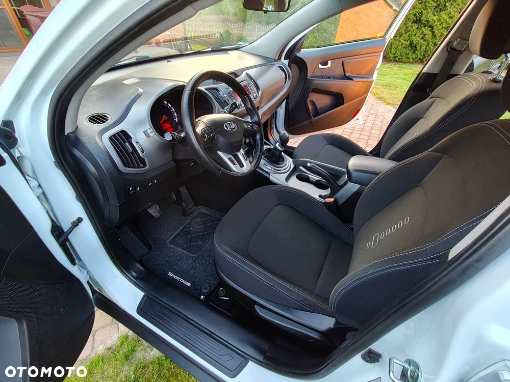 Kia Sportage - 13