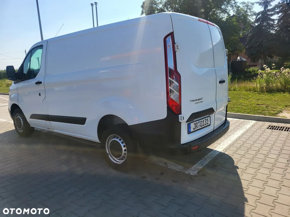 Ford Transit Custom - 8