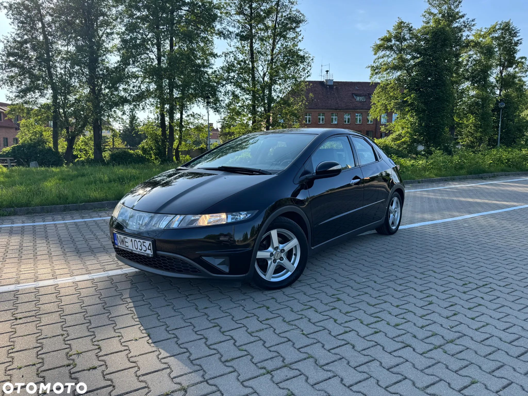 Honda Civic 1.8 Comfort - 1