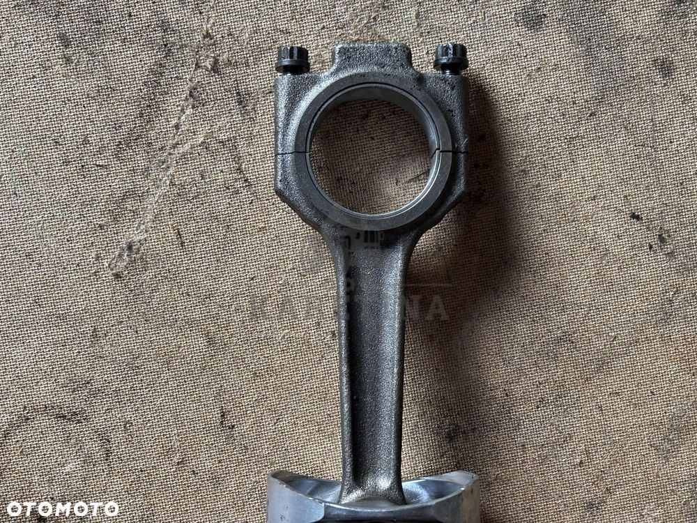 Deutz TD2011 D2011 D2011L04W  Korbowód - 2