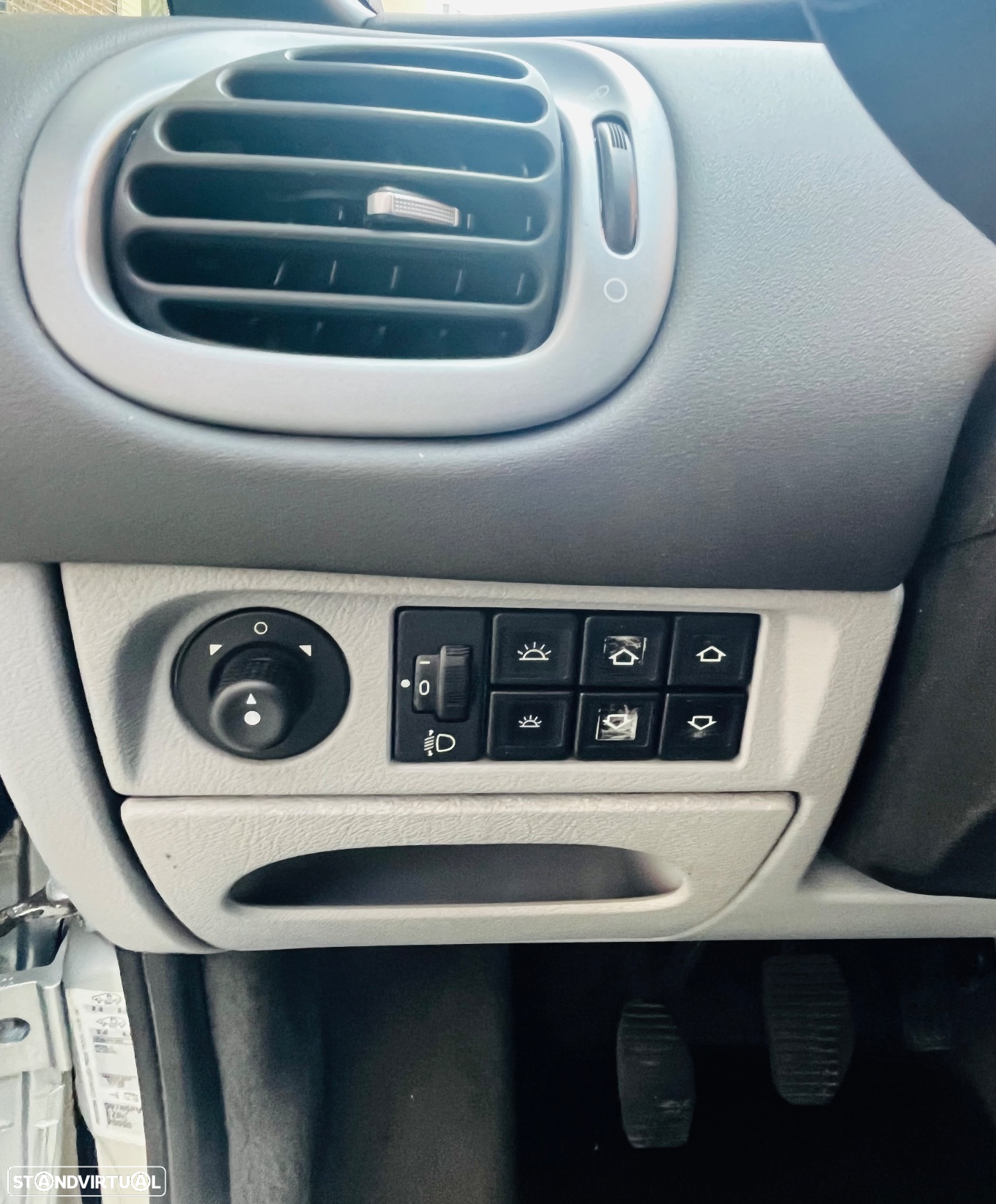 Citroën Xsara Picasso 1.6 Exclusive - 26
