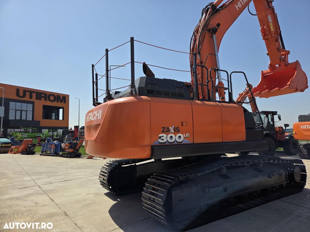 Hitachi 32t, cupa 1,8mc NOUA, 2019, 7.237h, consum mediu 18,6litri/ora, Isuzu 265CP, 3 pompe hidr HITACHI, produs in JAPONIA, lant 80% bun doar 991h deplasare, reviziile facute, inst picon si rotire, antifurt, Ad sapare 8m, AC, leasing 3 ani-PROMOTIE 96.900 - 6