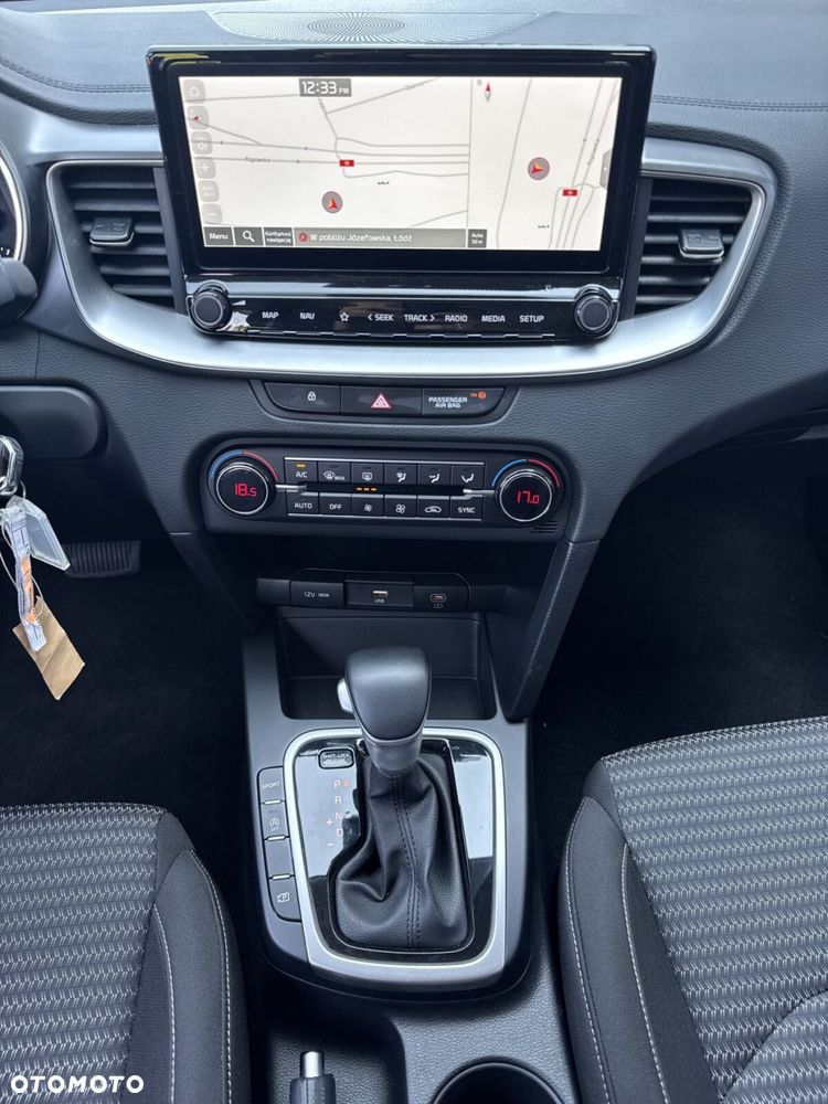 Kia Ceed 1.5 T-GDI M DCT - 17