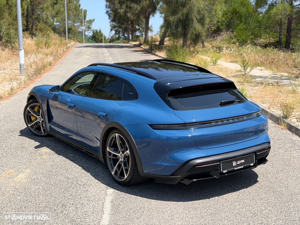 Porsche Taycan Cross Turismo Turbo - 8