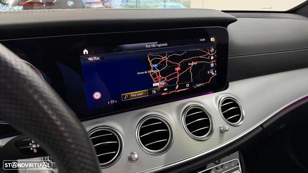 Mercedes-Benz E 300 e AMG Line - 29