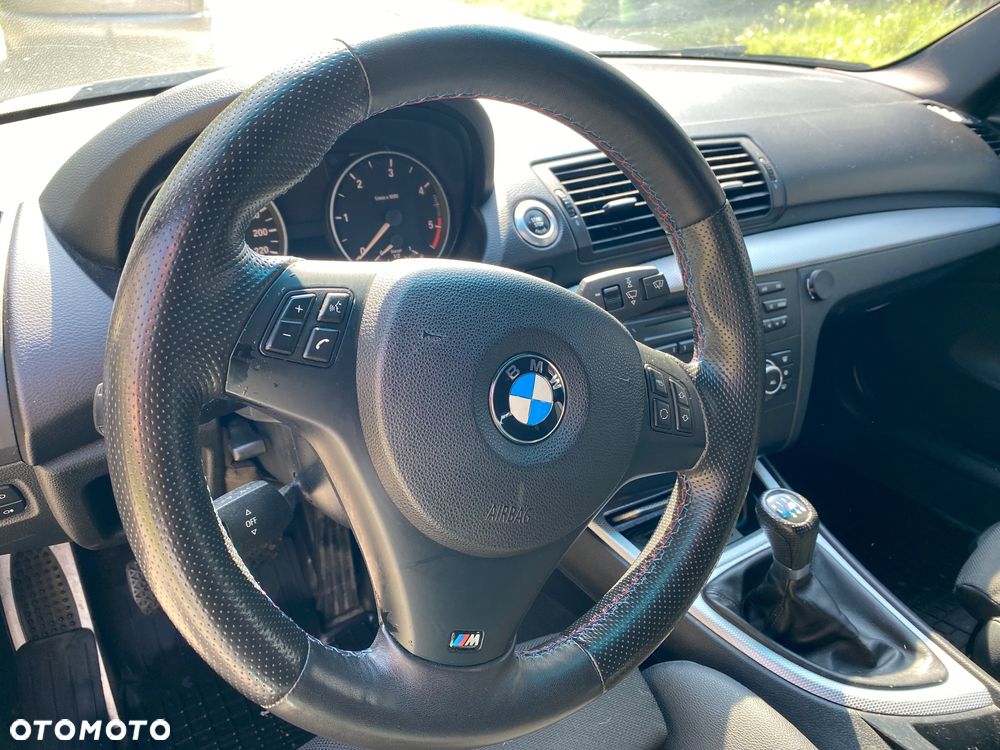 BMW Seria 1 116d DPF - 18