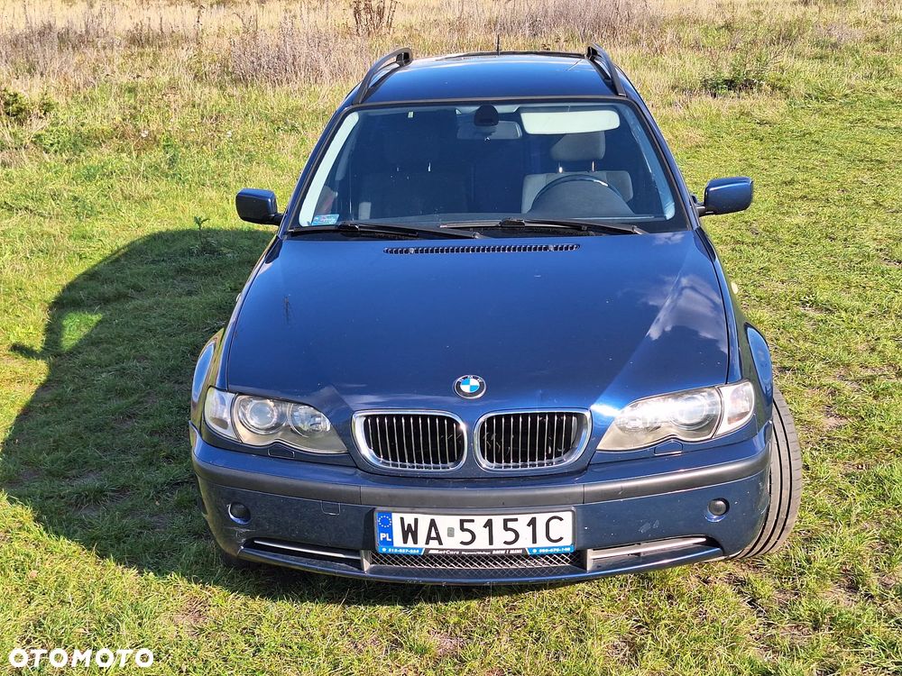 BMW Seria 3 330xi - 2