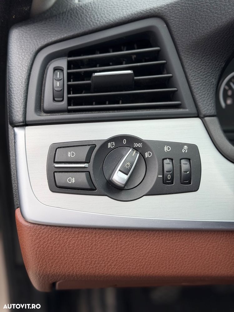 BMW Seria 5 520d - 16