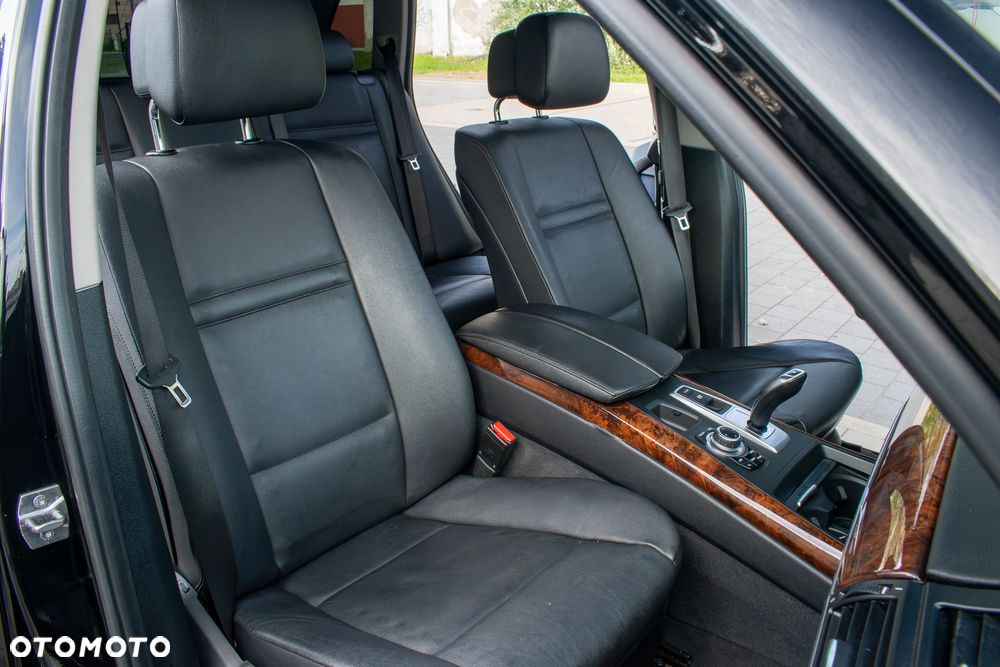 BMW X5 xDrive35i - 31