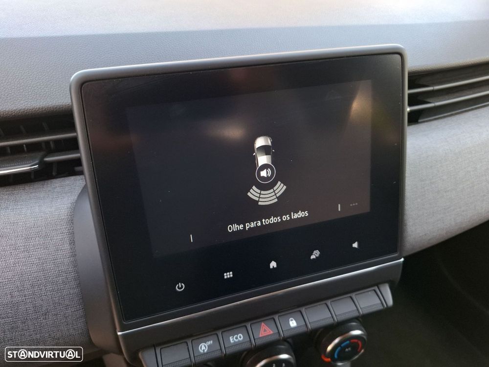 Renault Clio 1.0 TCe Evolution Bi-Fuel - 21