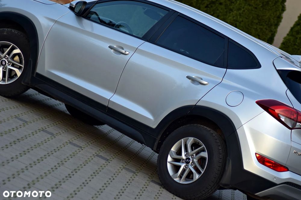 Hyundai Tucson 2.0 CRDi 4WD Automatik Style - 15