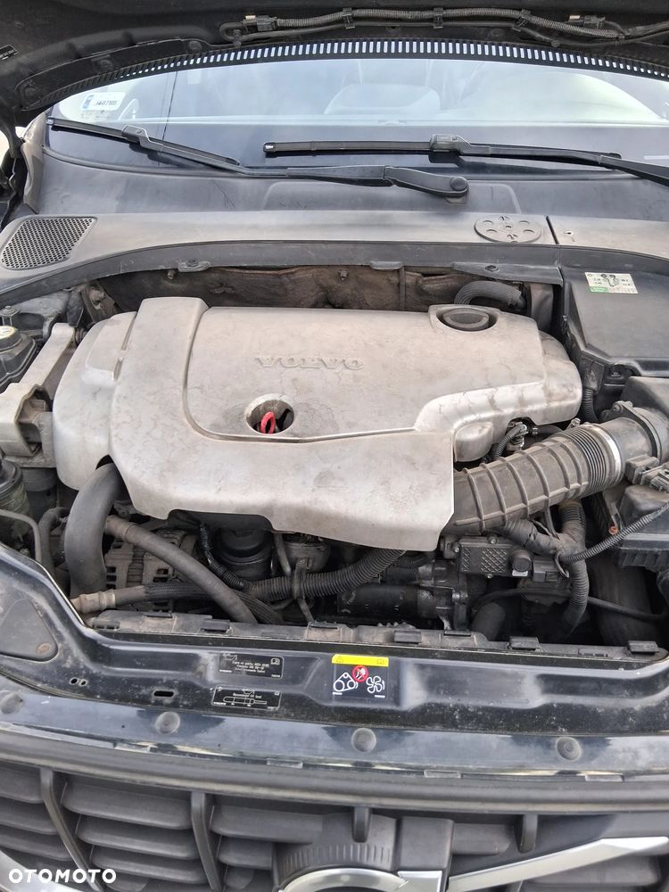 Volvo XC 60 2.4D AWD Summum - 8