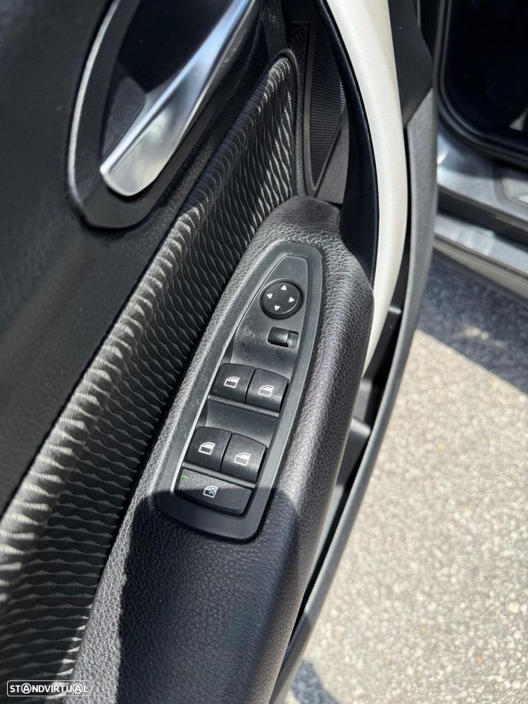 BMW 116 d Pack M - 18