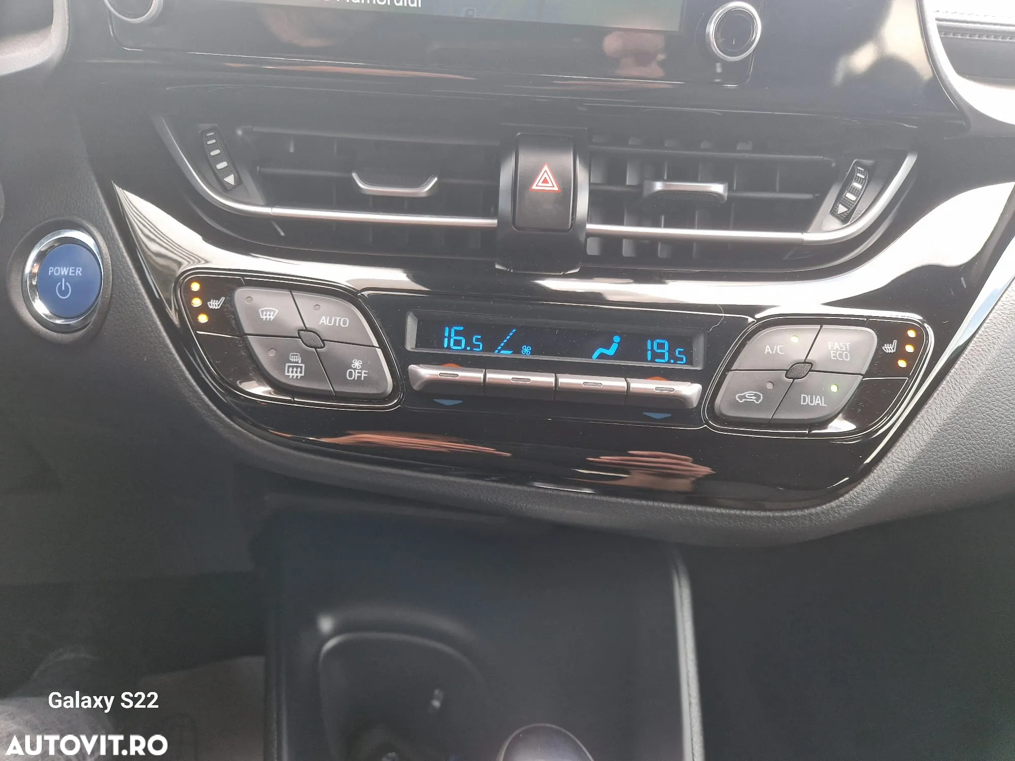 Toyota C-HR 1.8 HSD 4x2 CVT C-enter - 16